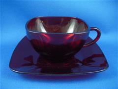 Royal Ruby Charm Cup&Saucer