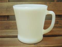 White D Handle Mug