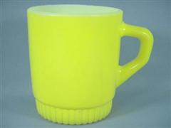 Stacking Color Mug Yellow Ribbed Bottom